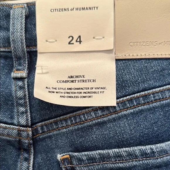 Citizens Of Humanity Classic Blue Jeans - Picture 4 of 5